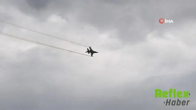 Tokat Havalimanı’nda Solotürk’ten Nefes Kesen Gösteri