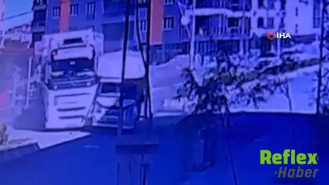 İğdır’da Tartışmanın Ardından Tır Hafif Ticari Araca Çarptı