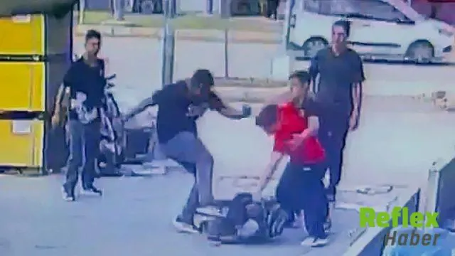 Adana’da Çocukların Kavgası Kameraya Yansıdı