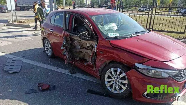 Bingöl Gündoğdu Kavşağı’nda İ̇ki Araç Çarpıştı: 5 Yaralı