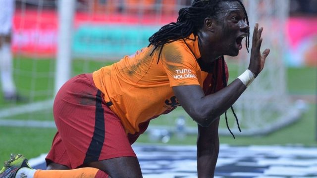 Gomis Galatasaray’a İdari Görevle Geri Dönüyor İddiası