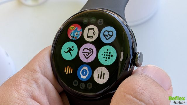 Google Pixel Watch İçin Wear OS 7 Yayınlandı: Pil Ömrü Uzuyor, Gemini Yolda