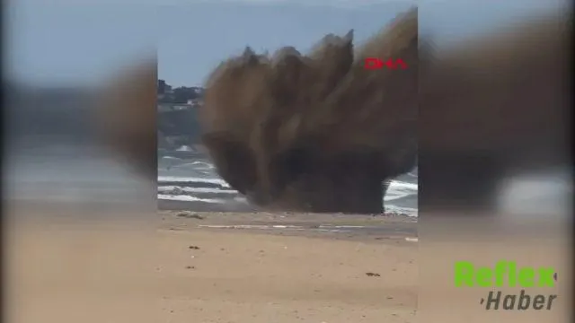 Arnavutköy Sahilinde Bulunan İ̇ha Parçaları Kontrollü İ̇mha Edildi