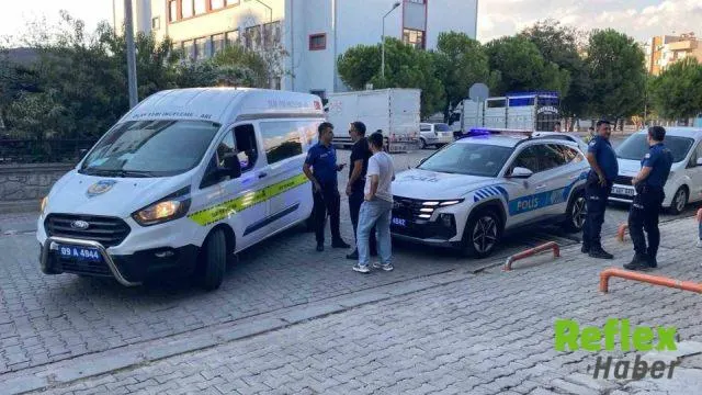 Aydın’da lise önünde silah paniği: Aracın altında pompalı tüfek bulundu