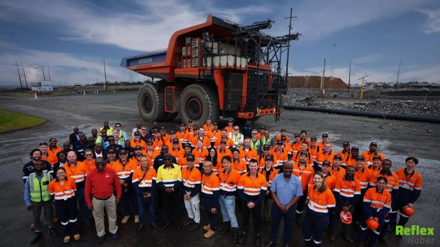 Hitachi 384 Tonluk Bataryalı Kamyonunu Zambiya’da Tanıttı