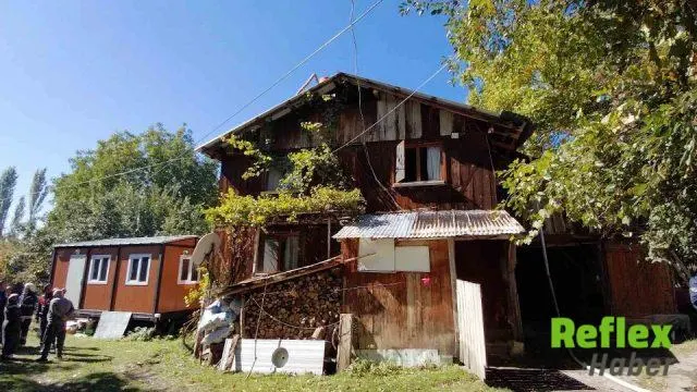 Mudurnu’da Ahşap Evdeki Baca Yangınına Köylüler Müdahale Etti