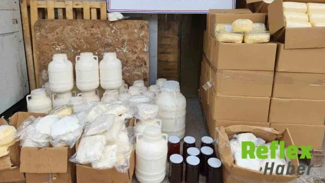 Ankara’da bir iş yerinde 838 kilogram sahte süt ürünü ele geçirildi