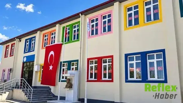 Edirne'de Temizlik Malzemelerinden Etkilenen 14 Öğrenci Hastaneye Kaldırıldı