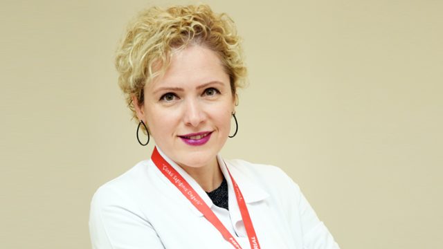 İdrar kaçırmaya karşı bu 10 gıdayı dikkatli tüketin