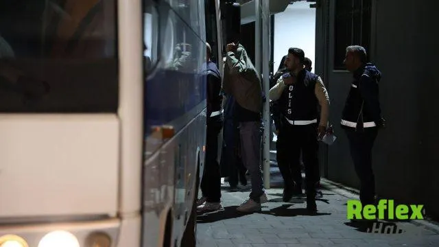 Bayraklı Belediyesi Operasyonunda 43 Şüpheli Adliyeye Sevk Edildi