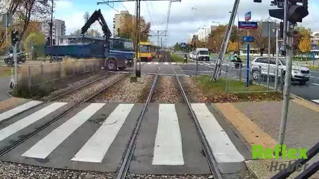 Varşova’da Açık Kalan Vinç Tramvay Hatlarını Devre Dışı Bıraktı