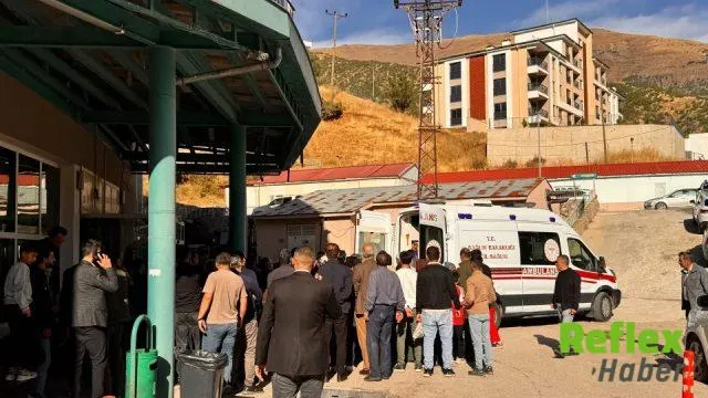 Şemdinli Yolunda Feci Çarpışma: 2 Yaşındaki Hafsa Nur Ak Yaşamını Yitirdi