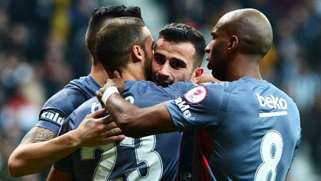 İstatistiklere göre pas yüzdesinde Beşiktaş, hava toplarında Trabzonspor öne çıktı