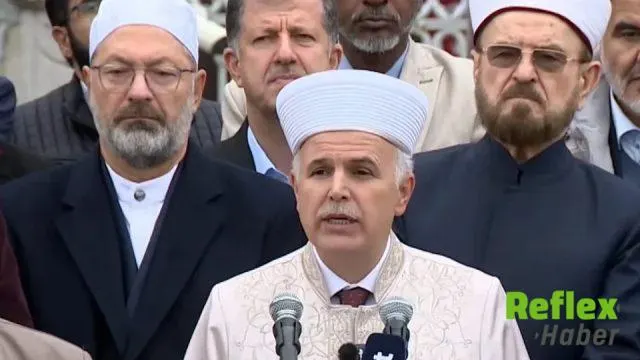 İ̇slam Alimleri İ̇stanbul’da Ortak Birlik İ̇çin Buluştu