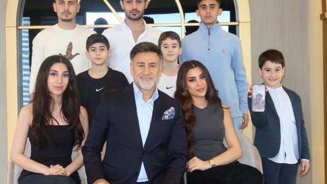 İzzet Yıldızhan Kimdir? Eşleri Kimler?