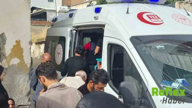 Adıyaman'da 5 Yaşındaki Çocuğa Çarpan Sürücü Motosikletini Bırakıp Kaçtı