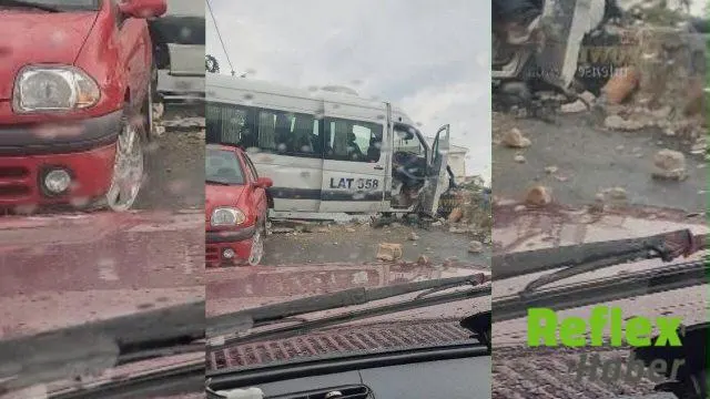 Sarıyer'de okul servisi duvara çarptı: Şoför yaralandı