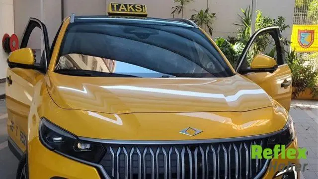 İ̇zmir'de İ̇lk Togg Taksi Behçet Uz Çocuk Hastanesi'nde Hizmete Başladı