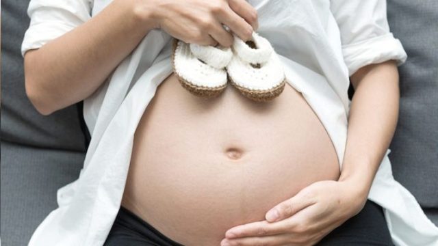 Kadın Hastalıkları ve Doğum Uzmanı Doç. Dr. Emre Pabuçcu, gebelik ve yaş ilişkisi hakkında merak edilen soruları yanıtladı