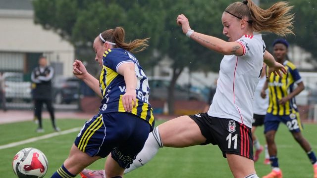 Kadınlar derbisinde gülen taraf Fenerbahçe