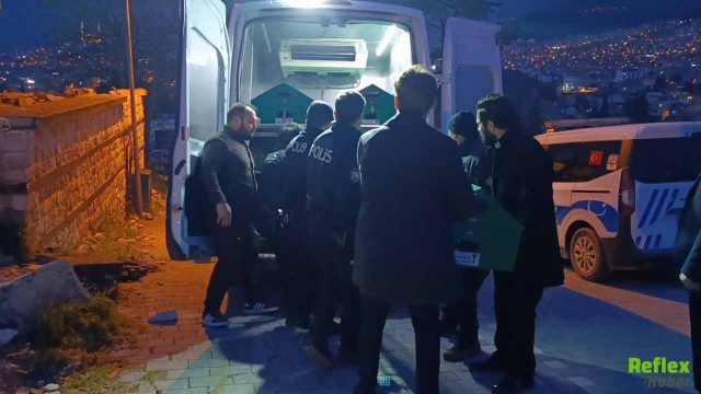 Kahramanmaraş’ta Metruk Binada Erkek Cesedi Bulundu