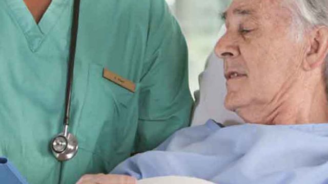 Kanserin ilk üç nedeni: Sigara, obezite, güneş!