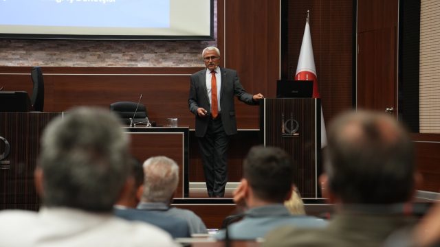 Keçiören Belediyesi'nde Eğitim Seferberliği! Personele Hizmet İçi Eğitim Başladı