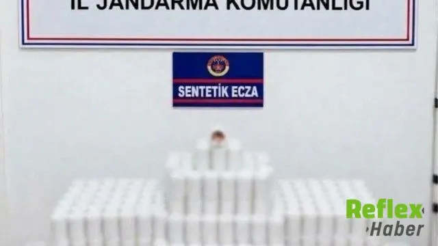 Şehzadeler'de Bir Evden 42 Bin 534 Sentetik Ecza Çıktı