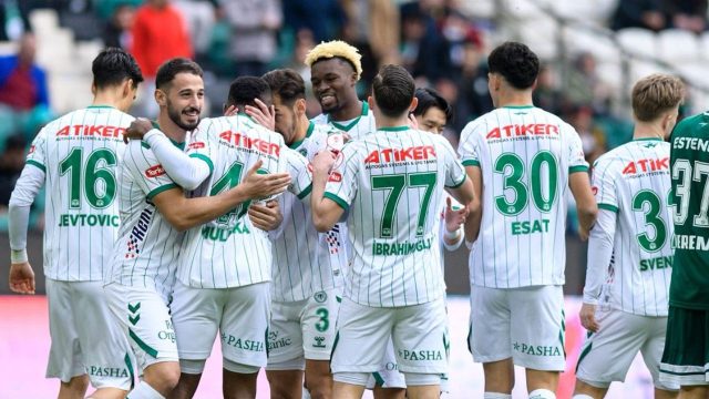 Konyaspor, Türkiye Kupası'nda Aliağa'yı 5-0'la geçti