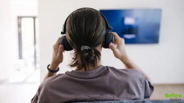 Kulaklıkla Yüksek Sesle Müzik Dinlemek İşitme Kaybına Neden Olabiliyor
