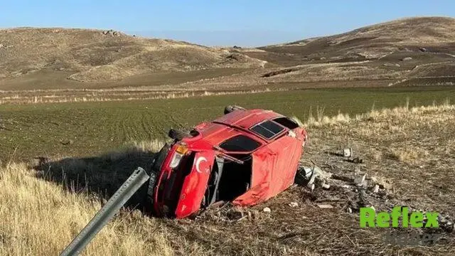 Konya Kulu'da İ̇şçi Servis Minibüsü Şarampole Devrildi: 6 Yaralı