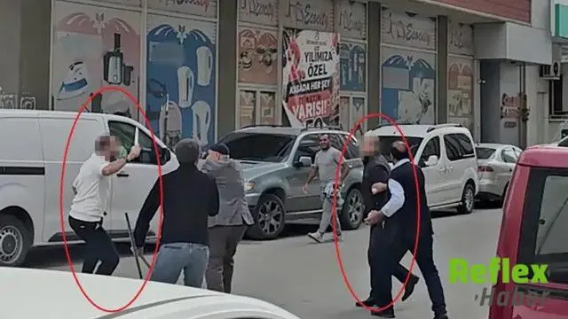 Babasını darbeden kişiyi tabancayla bacağından yaraladı