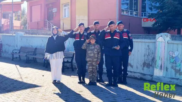 Jandarma Alparslan’ın İ̇ki Hayalini Birden Gerçekleştirdi