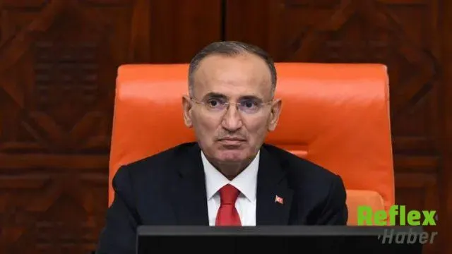 Bekir Bozdağ Sağlık Gerekçesiyle Görevinden Ayrıldı