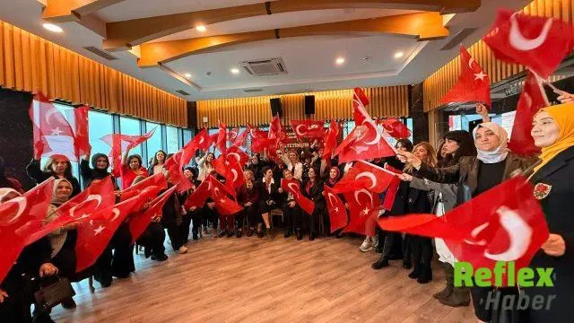 Kahramanmaraş Kadın Platformu 29 Ekim’i Cumhuriyet Mesajlarıyla Kutladı