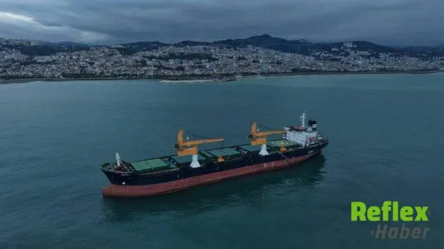 Arina A Gemisi Trabzon Açıklarında Görüldü