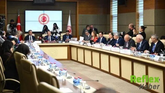 Mekke Anlaşması Meclis Dışişleri Komisyonu’nda Kabul Edildi