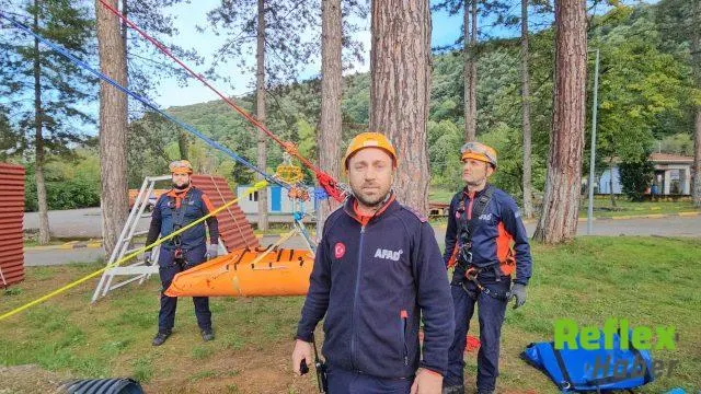 Sapanca'da Selden Mahsur Kalan Zeynep Bebek Havai Hatla Kurtarıldı