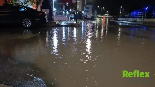 Tekirdağ’da Sağanak Cadde Ve Sokakları Suya Gömdü