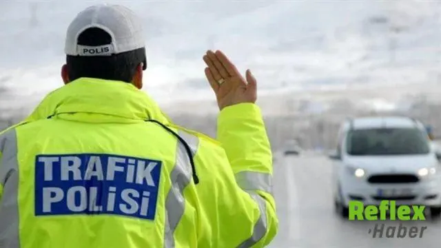Polis İ̇htarına Uymayan Sürücüye 343 Bin Lira Ceza