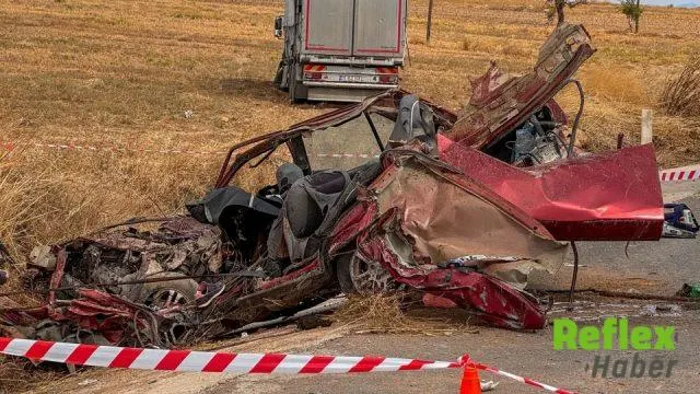 Uşak'ta Kazada Aynı Aileden Üç Kişi Hayatını Kaybetti