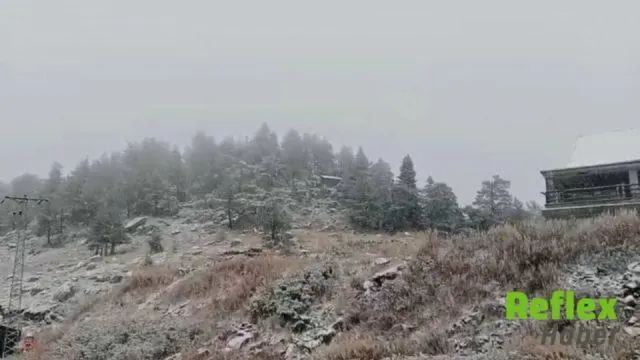 Kartalkaya'da Kar Yağışı Zirveyi Beyaza Bürüdü