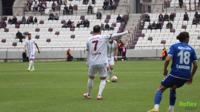 Elazığspor, Erbaaspor Karşısında Farklı Kazandı