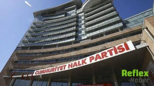 Chp'de Beş Belediye Başkanı Kesin İ̇hraç Talebiyle Disiplinde