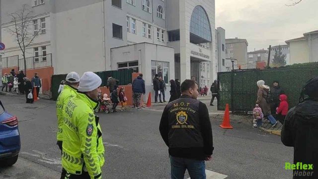 Okullarda Güvenlik Seviyesi En Üst Seviyeye Çıkarıldı: Yeni Yasaklar Belli Oldu