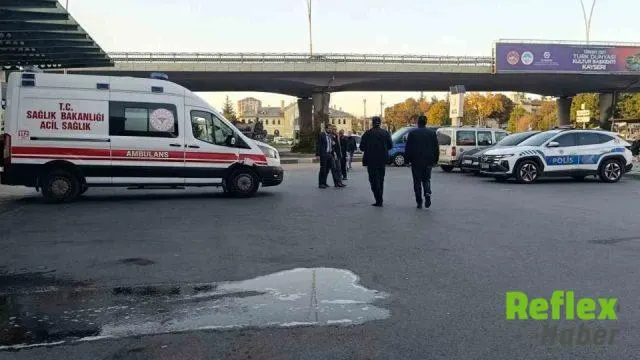 Kayseri’de Tramvay Durağına Geçen 18 Yaşındaki Genç Kazada Öldü