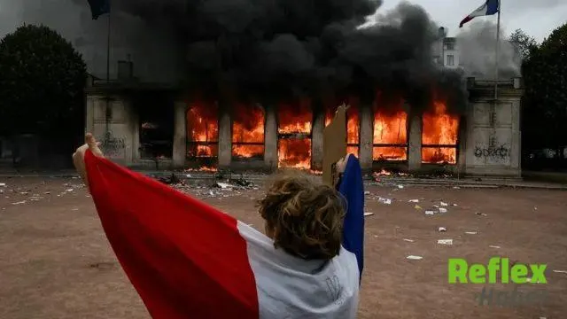 Fransa’da Protestoların Odağında Geçim, Eğitim Ve Güvenlik Var