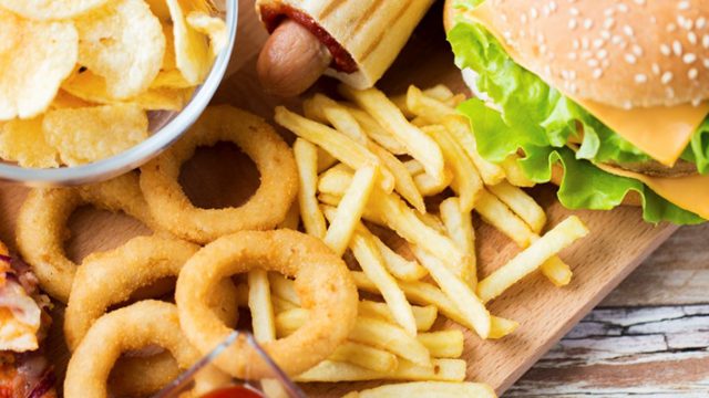 Prof. Dr. Mehmet Demirci: Fast food yiyecekler çocukların bünyelerine zarar veriyor