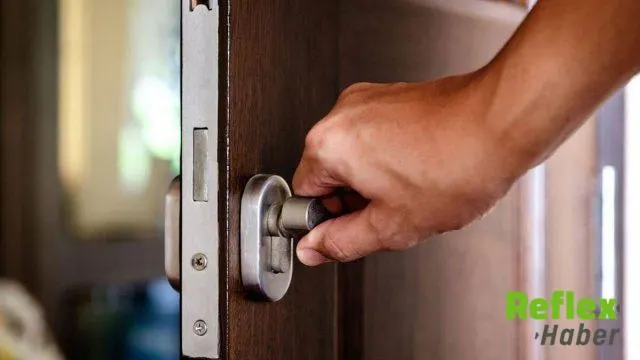 Çal’da İ̇ki Gün Okula Gitmeyen Öğrenci Evinde Ölü Bulundu