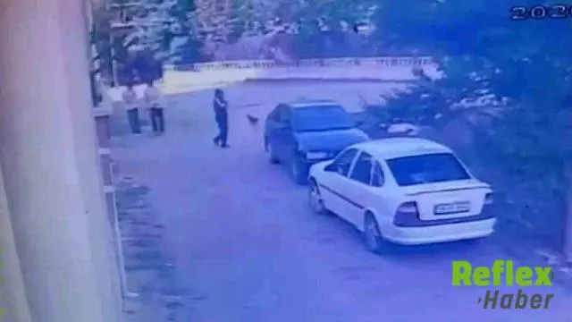 Bolu'da Park Halindeki Otomobilden Saat Çalındı